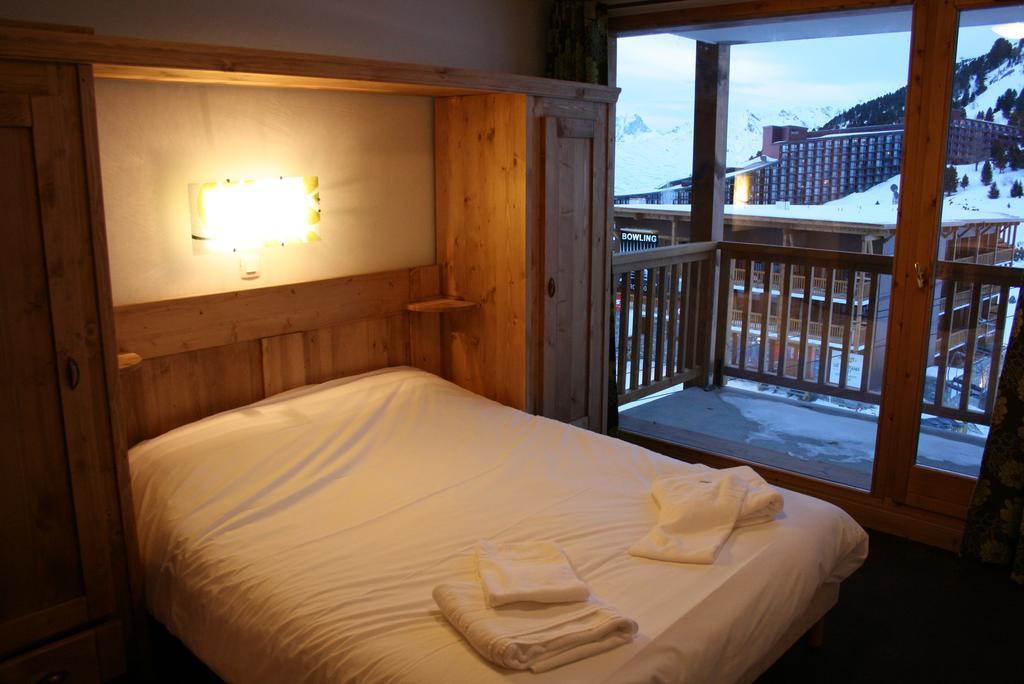 Chalet Des Neiges : La Cime Des Arcs Les Arcs  Room photo